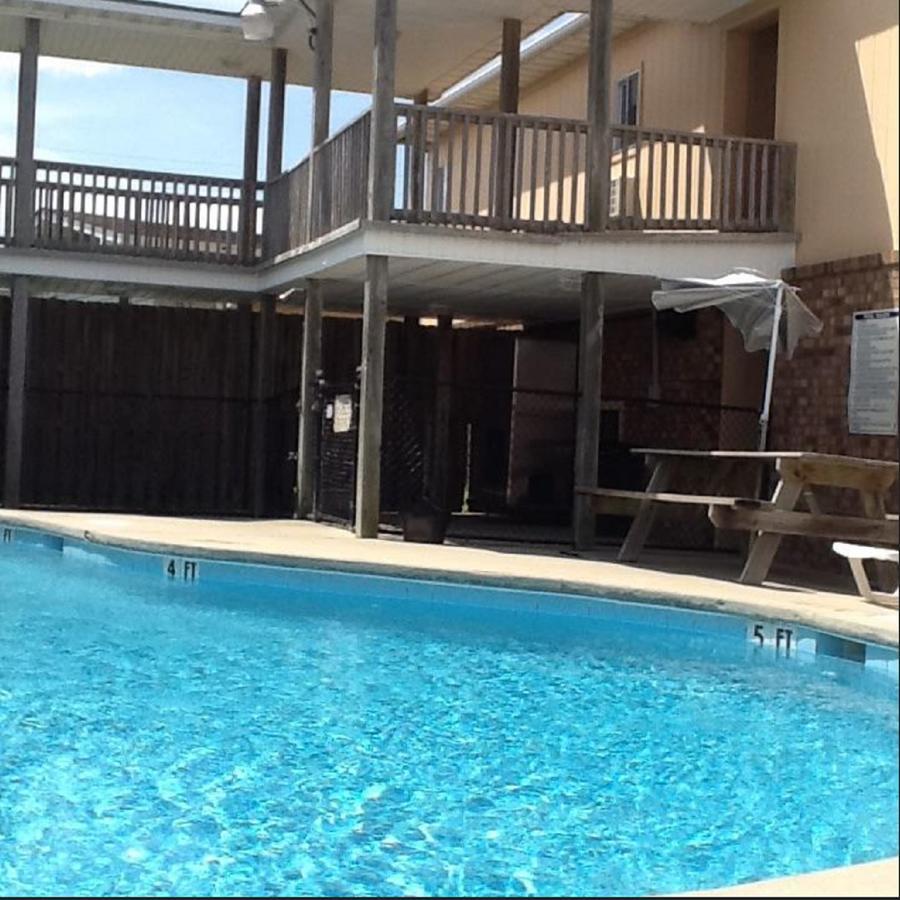 Sandpiper Motel Атлантик Бийч Екстериор снимка
